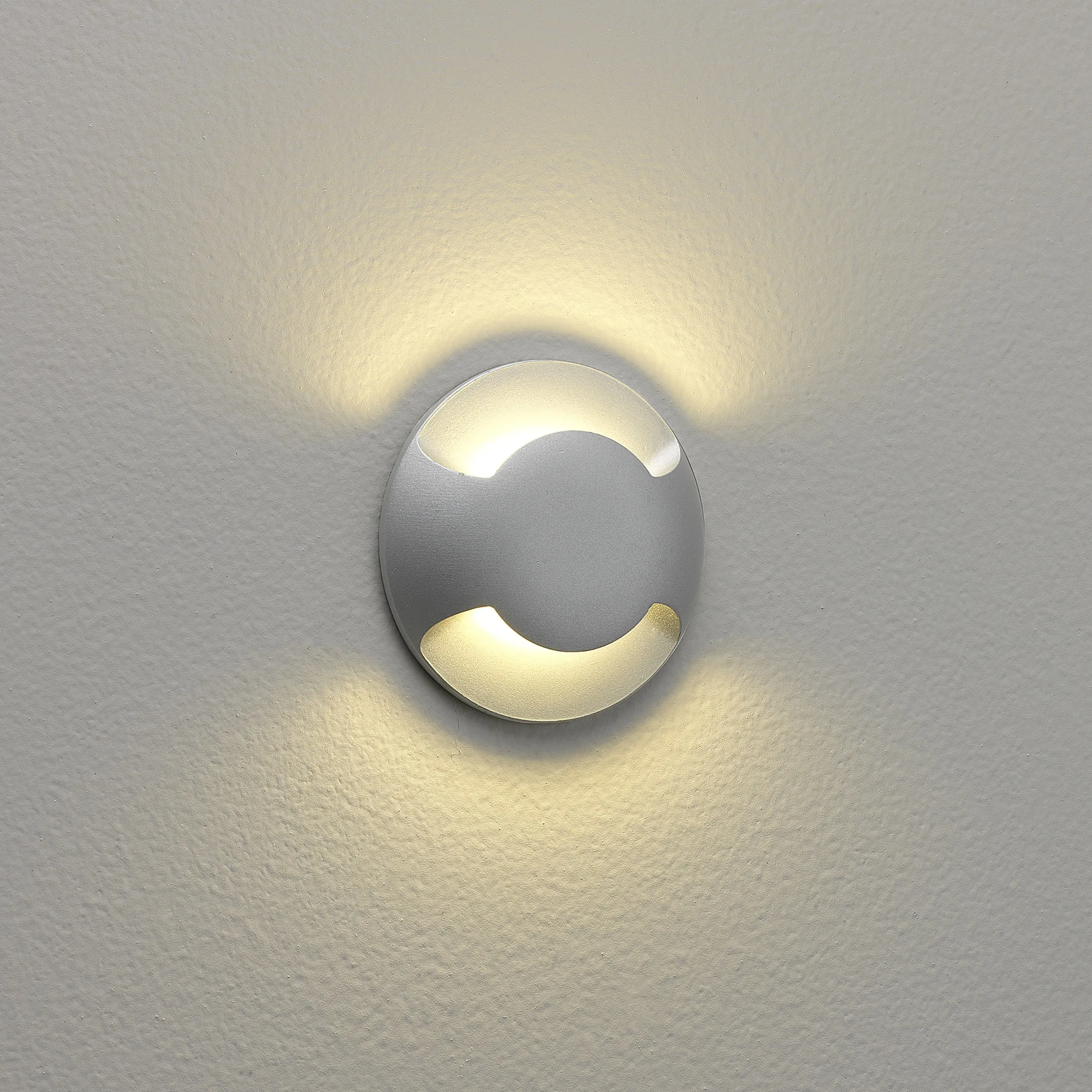 Beam One/Two Integrated LED IP67 Recessed Wall Light - Matt Painted Silver Finish