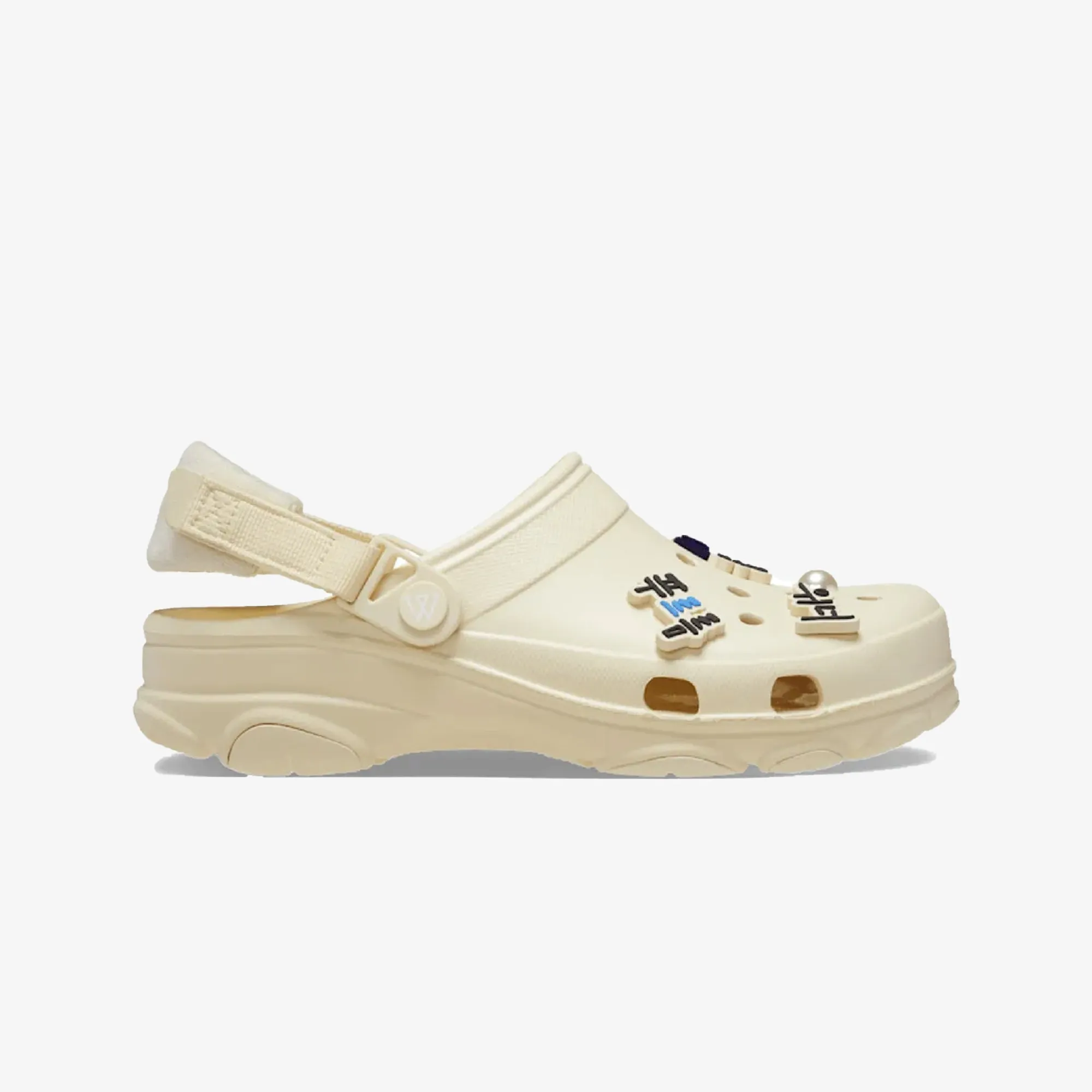 Crocs | TERRAIN CLOG VANILLA  { BEIGE