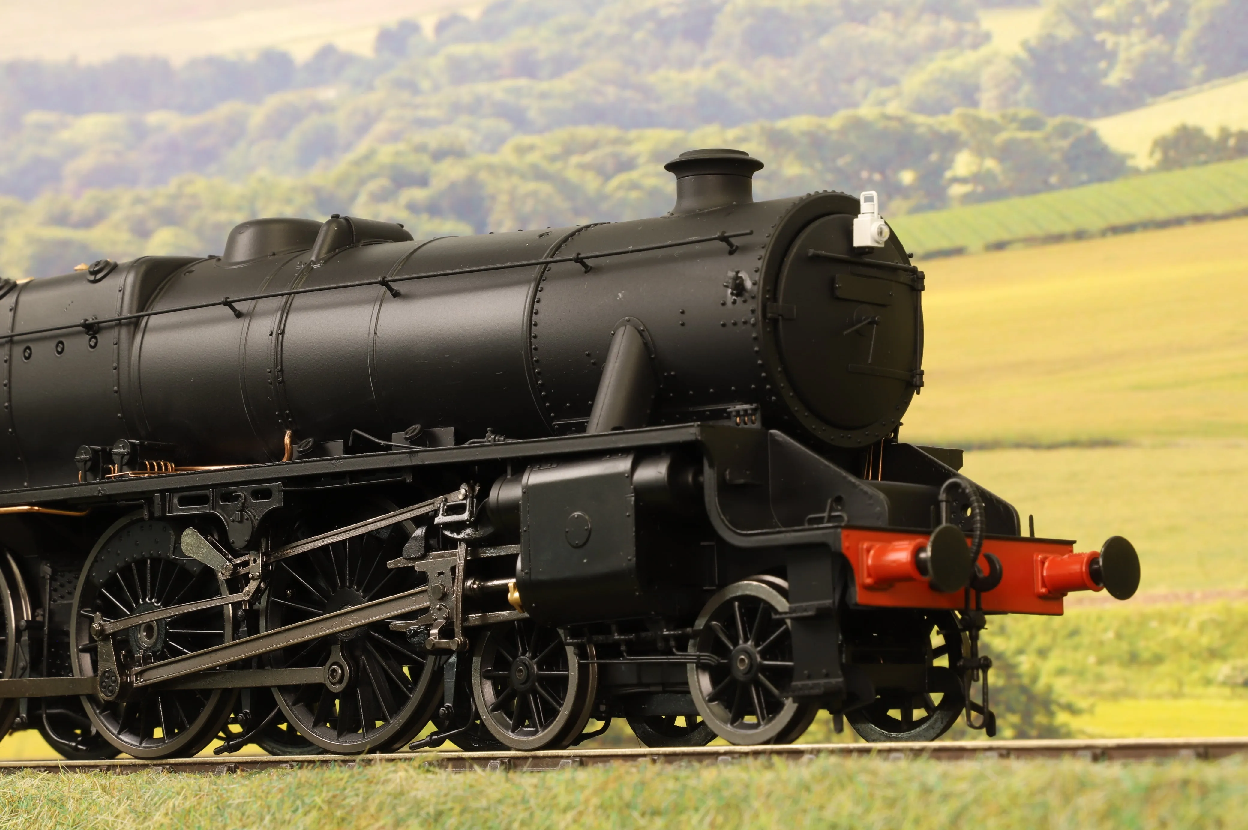 Ellis Clark Trains E1010U O Gauge Stanier Class 5 4-6-0 "Black 5", Plain Black, 'Un-numbered', Riveted Tender