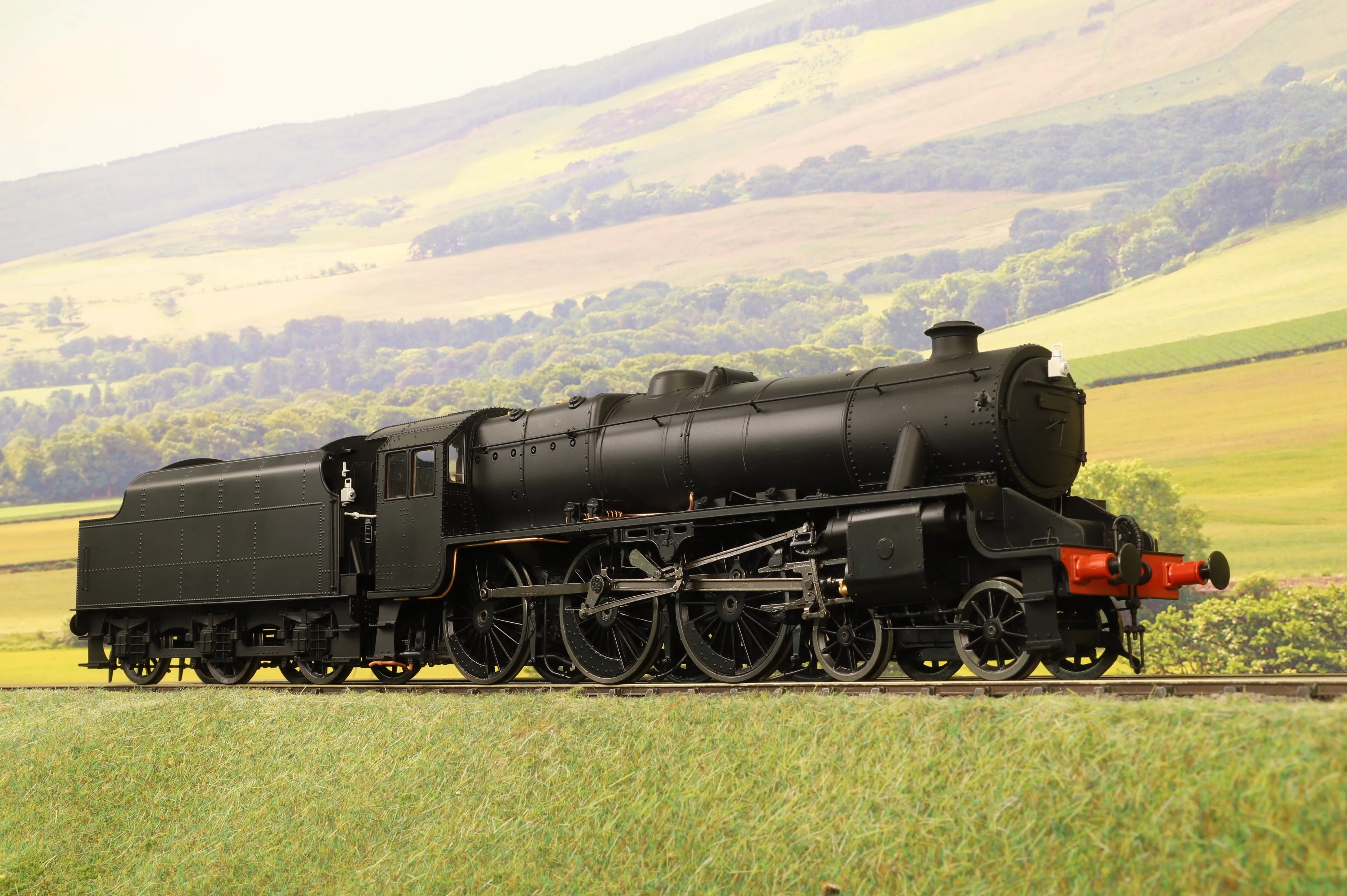 Ellis Clark Trains E1010U O Gauge Stanier Class 5 4-6-0 "Black 5", Plain Black, 'Un-numbered', Riveted Tender