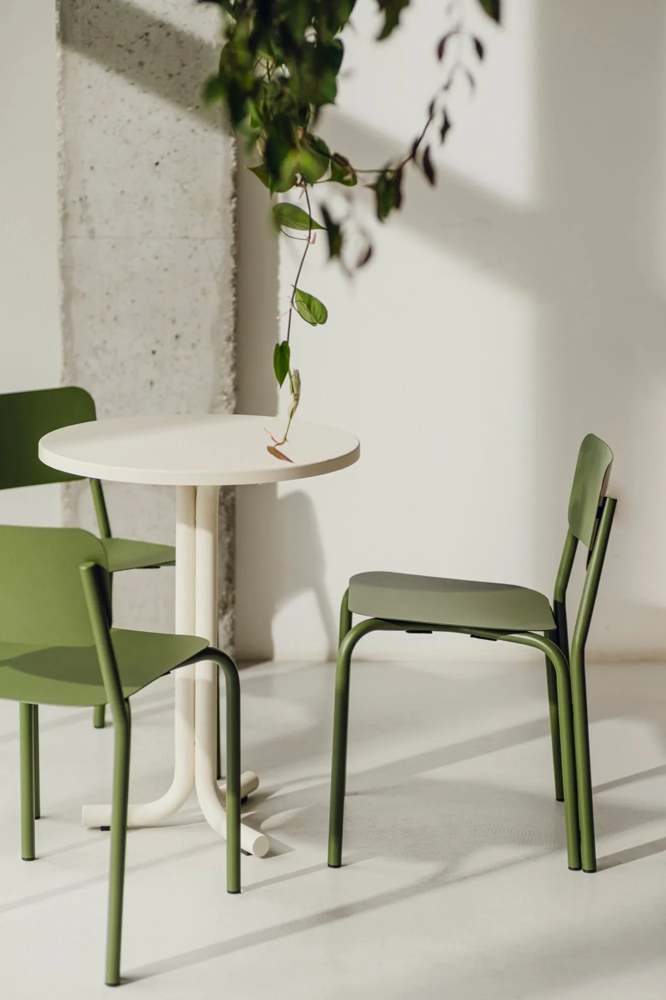 Nokk Cafe Table & 2x Kei Chair Bundle