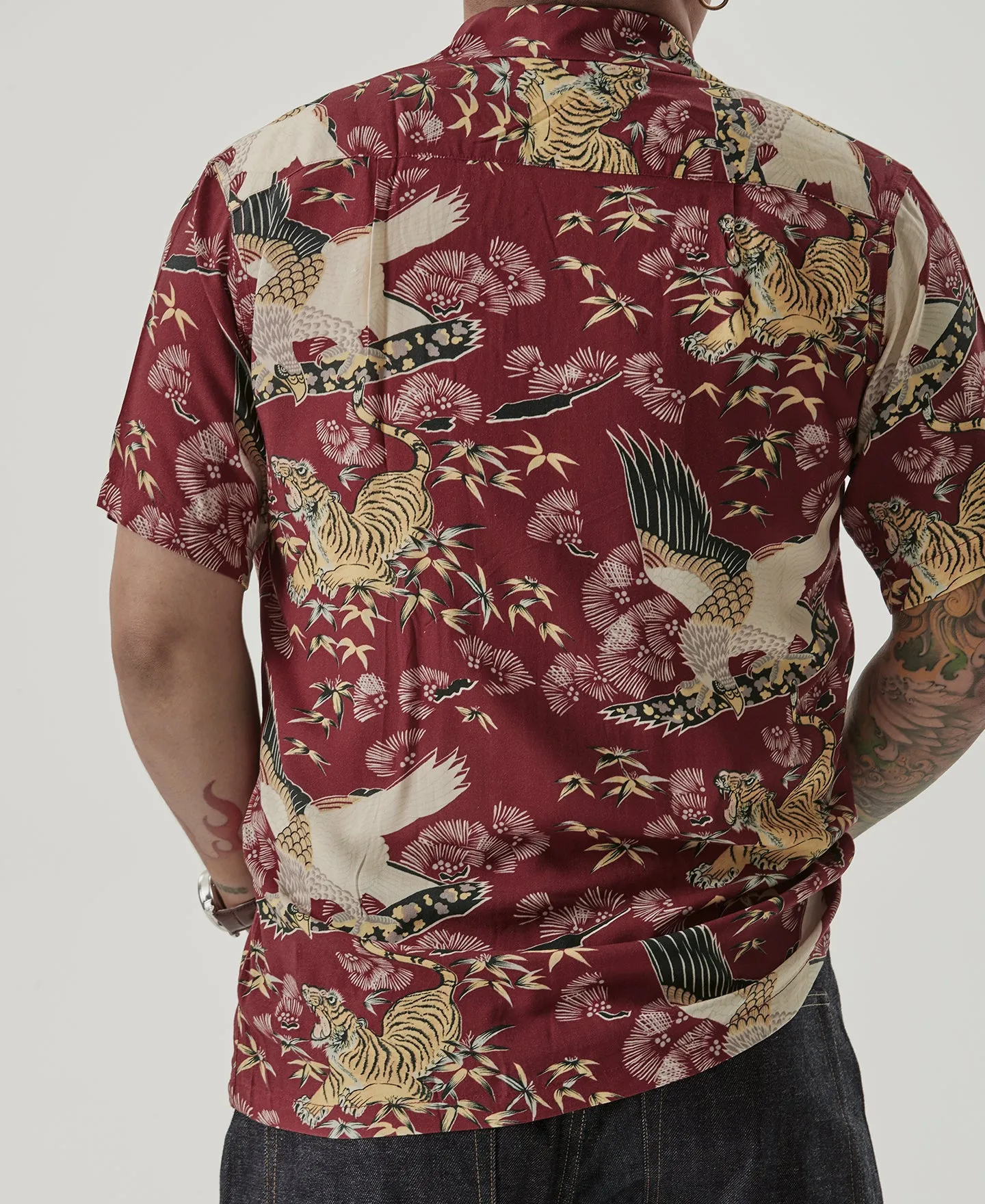 Ukiyo-e Tiger & Crane Pattern Aloha Shirt - Wine Red